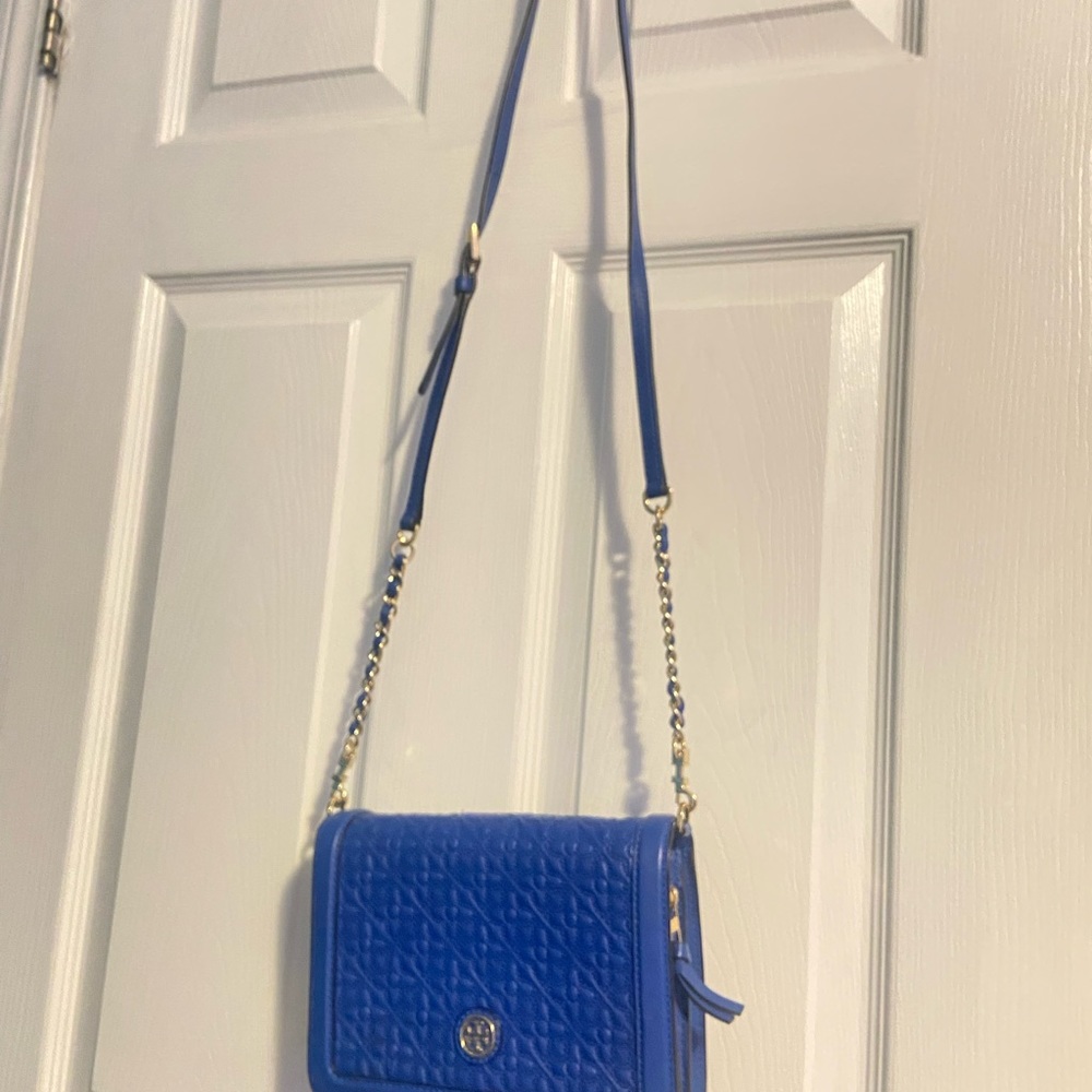 Tory Burch hand bag, comes with a strap and a dust bag - Picture 2 of 4